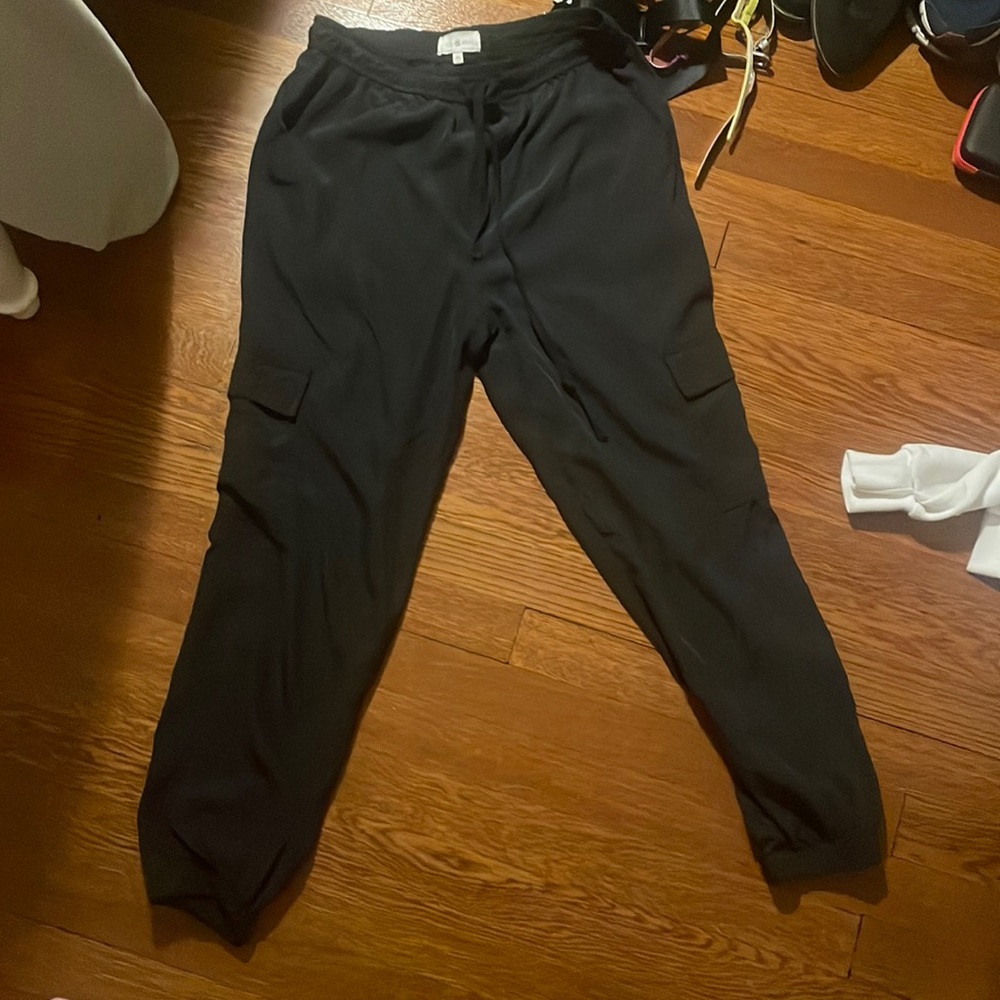 black cargo think pant